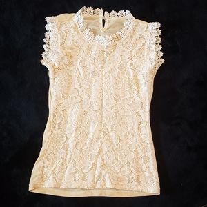 3for15🌟 EUC Sleeveless Lacey Blouse